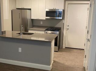 415 Butternut St NW APT T2, Washington, DC 20012