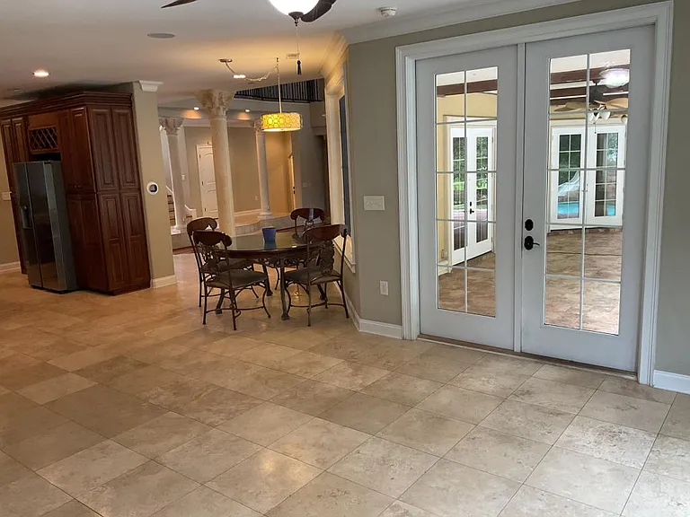 664 Oxbow Dr — Photo 14
