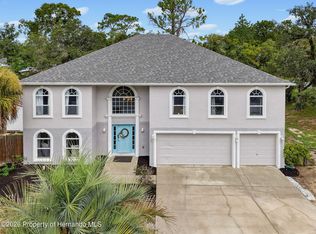 11365 Horned Owl Rd, Weeki Wachee, FL 34614