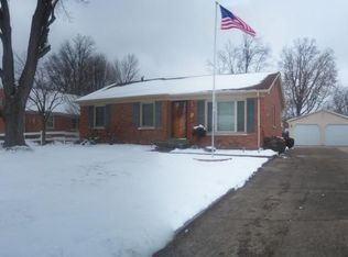 1700 Crystal Ct, Evansville, IN 47714