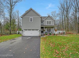 158 Pioneer Ln, Effort, PA 18330
