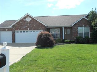 206 Fairwood Place Ct, Lake Saint Louis, MO 63367