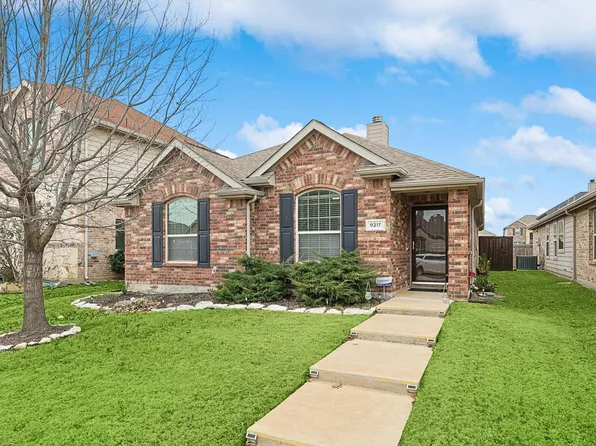 9217 Stewart St, Aubrey, TX 76227