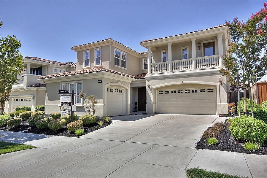 1st image of 5718 Signal Hill Dr