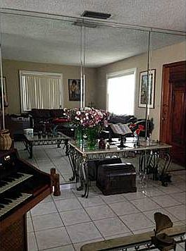 1st image of 31 Osage Dr