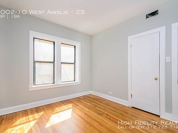 4th image of 3002-10 W Ainslie St #2S