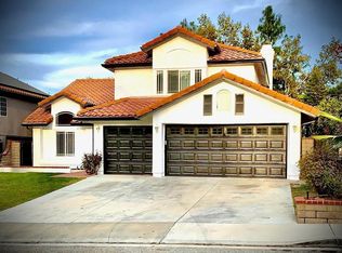 25064 Wintergreen Ct, Newhall, CA 91381