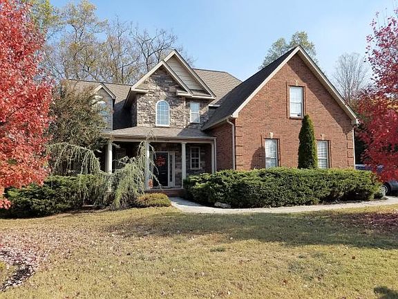 2nd image of 1854 Kelton Ln