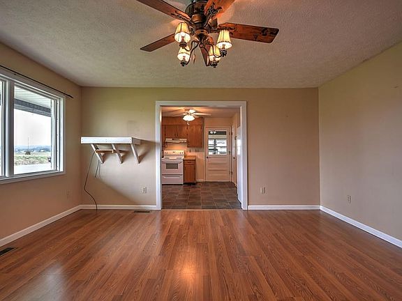 5th image of 109 John Carson Rd