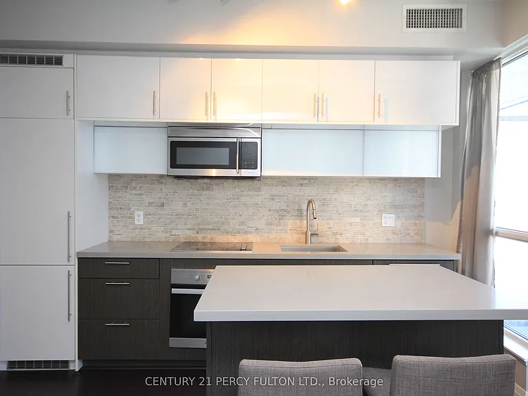 8 Mercer St #904 — Photo 2
