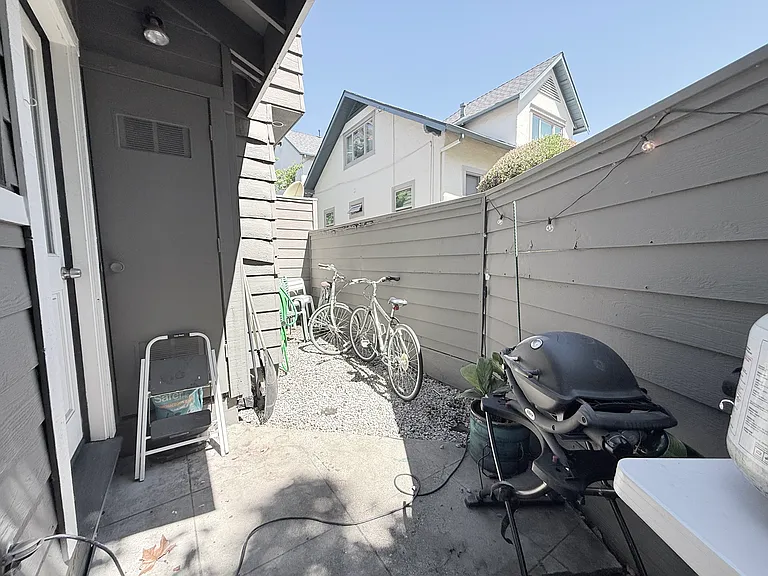 1334 Palm St #3 — Photo 9