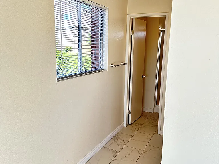 13103 Sundance Ave — Photo 41