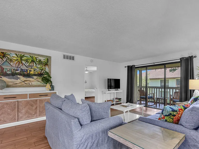 632 Brackenwood Cv — Photo 12