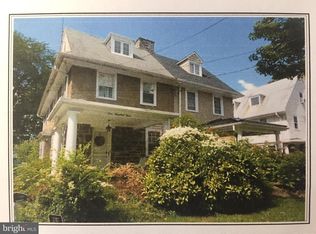 104 Schoolhouse Ln, Ardmore, PA 19003