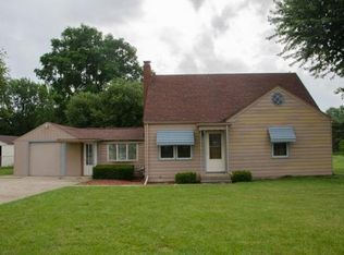 57110 Cedar Rd, Osceola, IN 46561