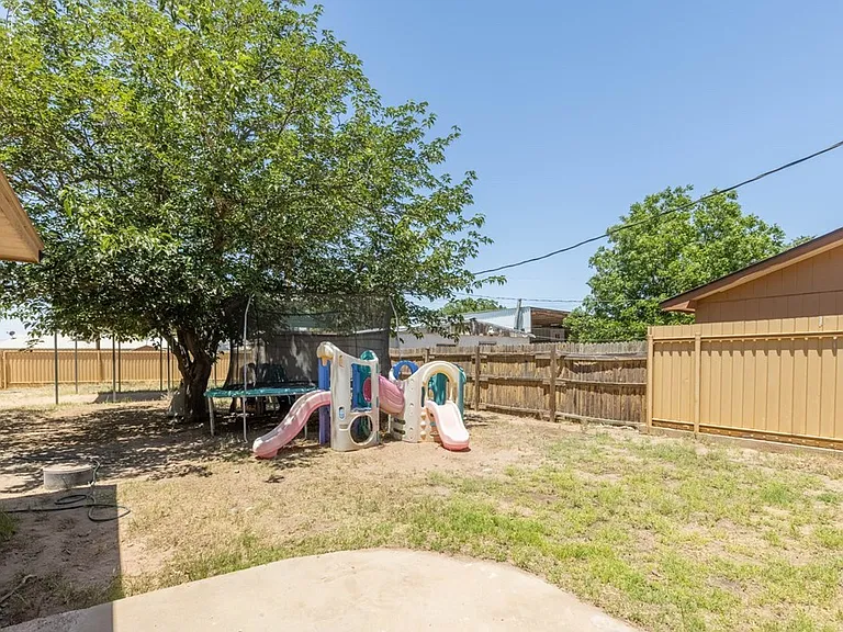 1803 S Allen Ave — Photo 10