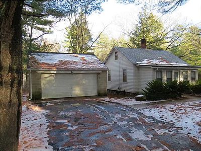 48 Brandy Brook Rd, Scituate, RI, 02857
