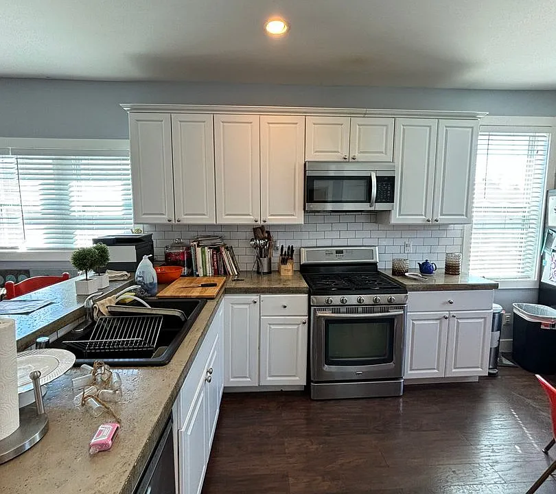 2727-29 N Humboldt Ave