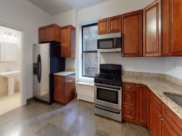 501 W 110th St, New York, NY