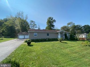 7440 Allemaengel Rd, New Tripoli, PA 18066