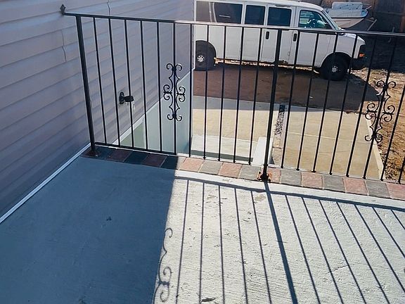 3rd image of 17007 120th Ave #1