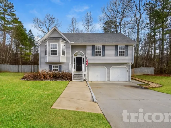 141 Fairfax Dr, Rockmart, GA 30153