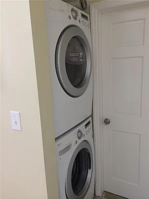 Rented by City Connections Realty | media 26