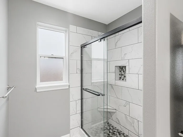 2643 Andrew Ave NW — Photo 47