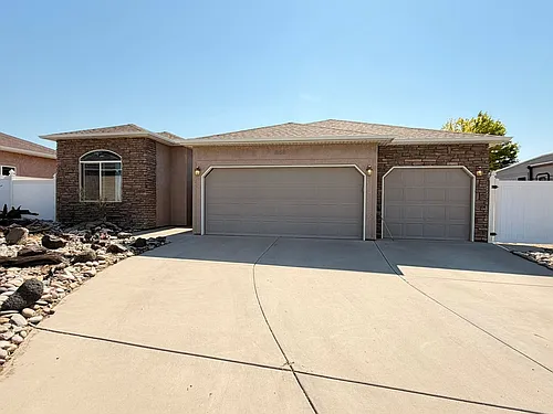 646 Cortney Way Photo 1 646 Cortney Way Photo 1