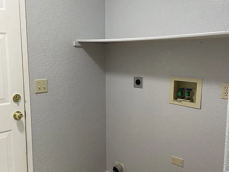 1393 Kokanee Ln — Photo 9
