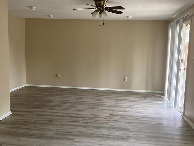 144 McCraw Dr — Photo 11