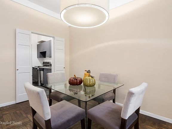 3rd image of 140 7th Ave APT 1M