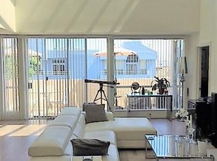 10647 Wilkins Ave APT 301, Los Angeles, CA 90024