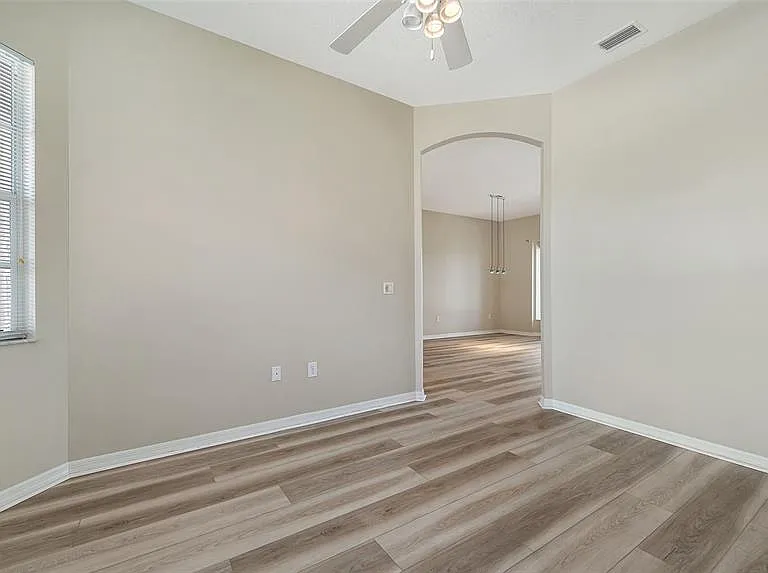 5939 Sandstone Ave — Photo 11