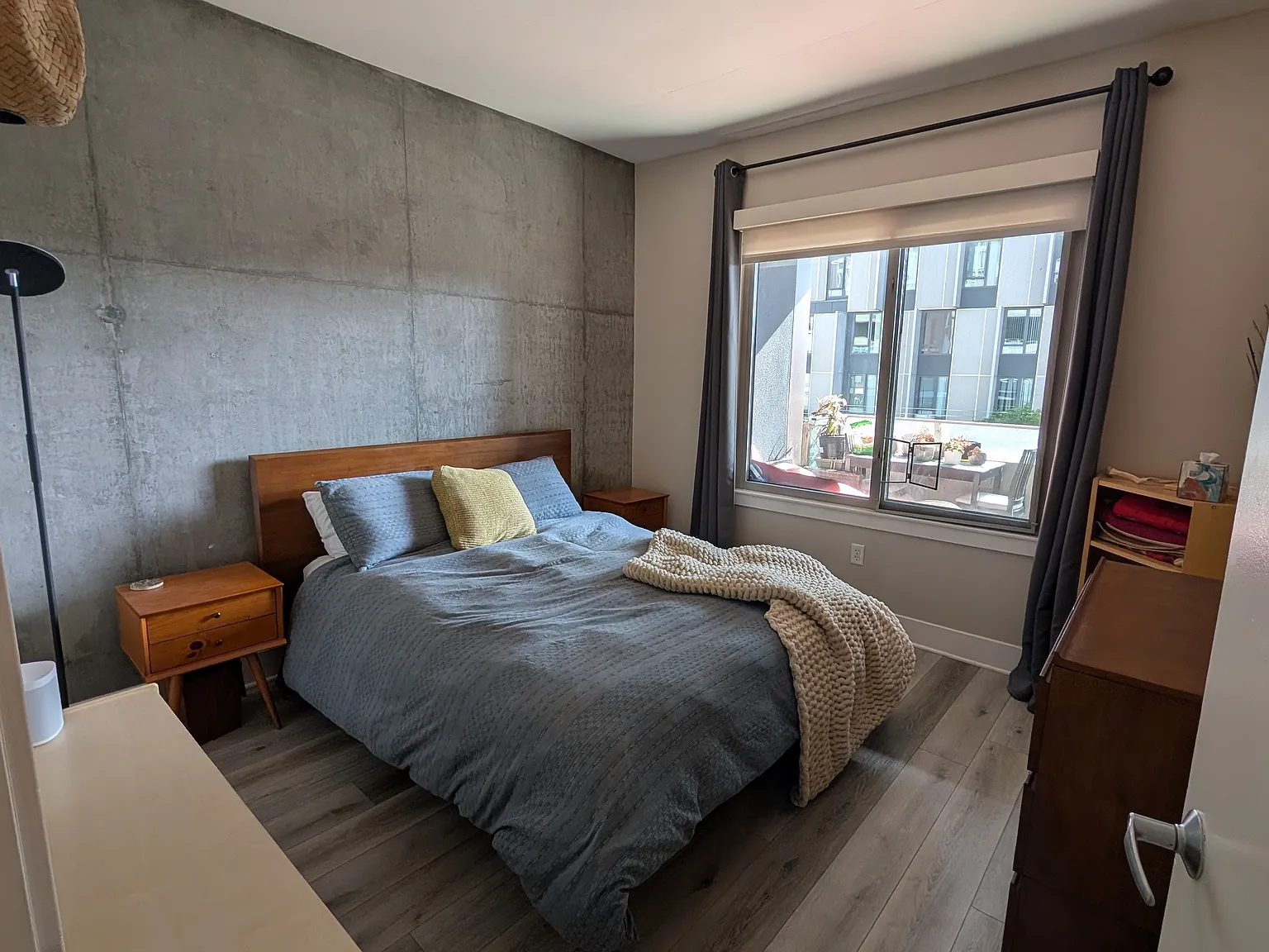 2 bed, 1150 sqft, $4,000 — Photo 4