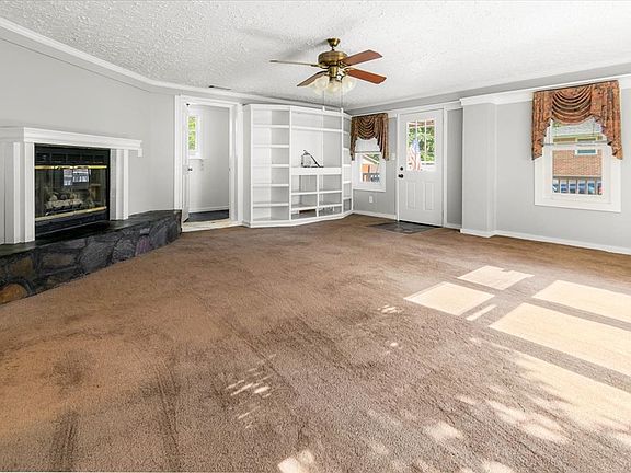 5th image of 3775 Burnt Orange Dr