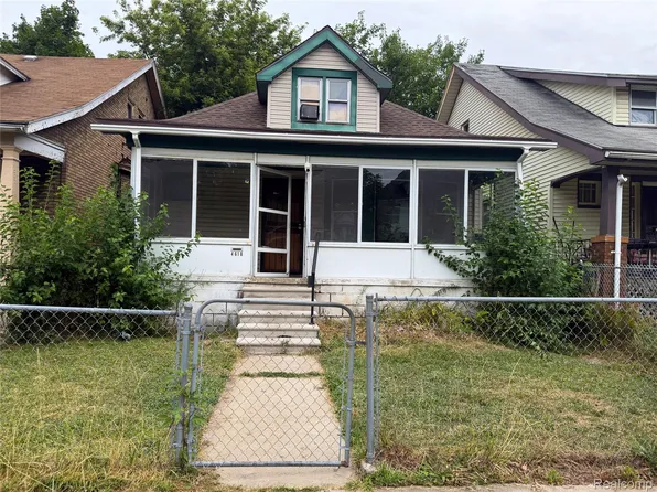 4618 Bewick St, Detroit, MI 48214