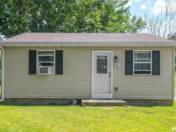 212 Oaklawn Ter, Creve Coeur, IL 61610