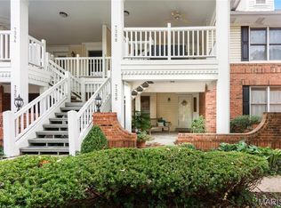 7356 Whitehall Colonial Ln, Saint Louis, MO