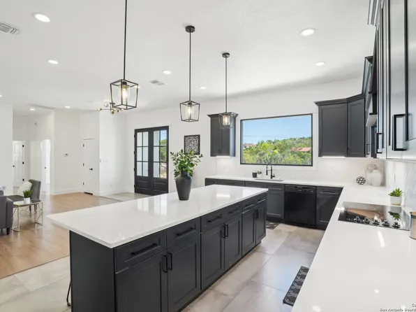 174 MAGNOLIA MDW, Canyon Lake, TX 78133
