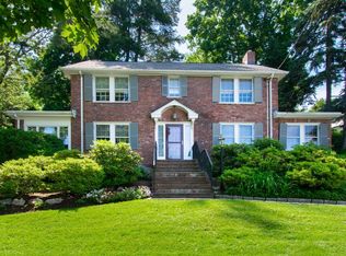 61 Oldham Rd, Newton, MA 02465