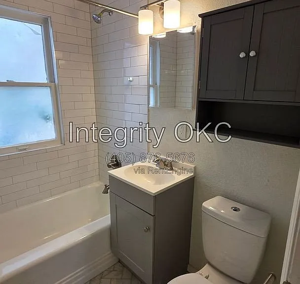 2816 N Walker Ave — Photo 11