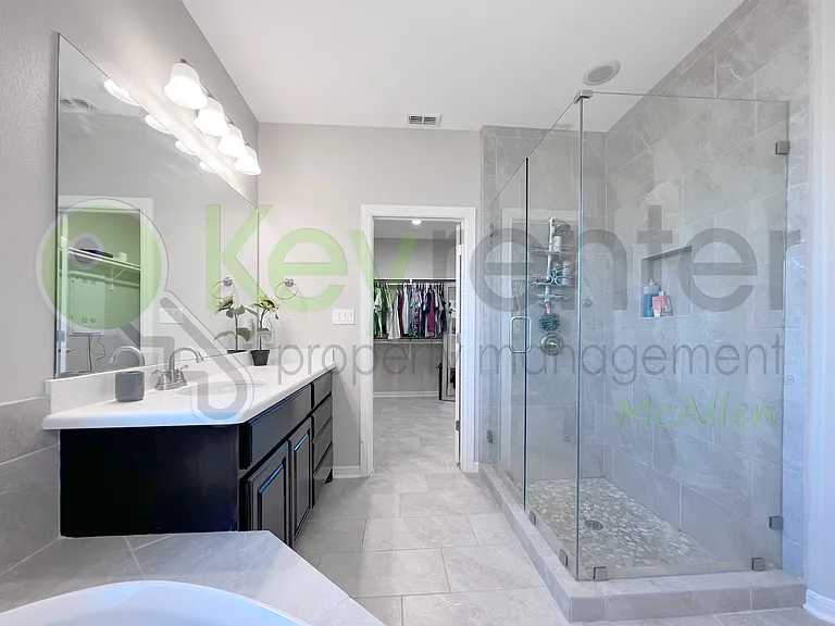 4708 Ensenada Ave — Photo 7