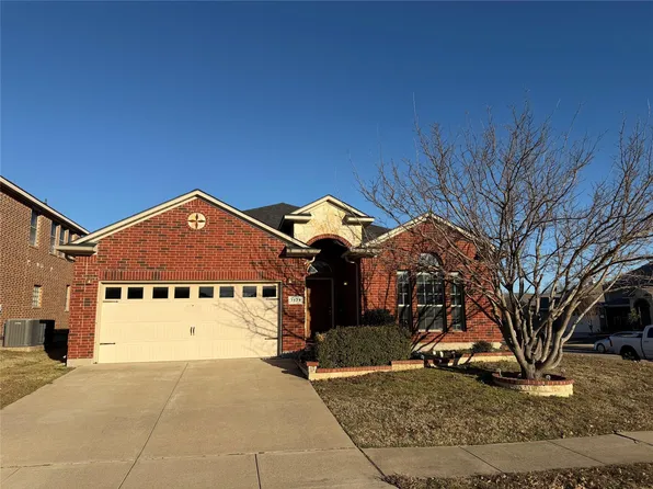 7823 Black Willow Ln, Arlington, TX 76002