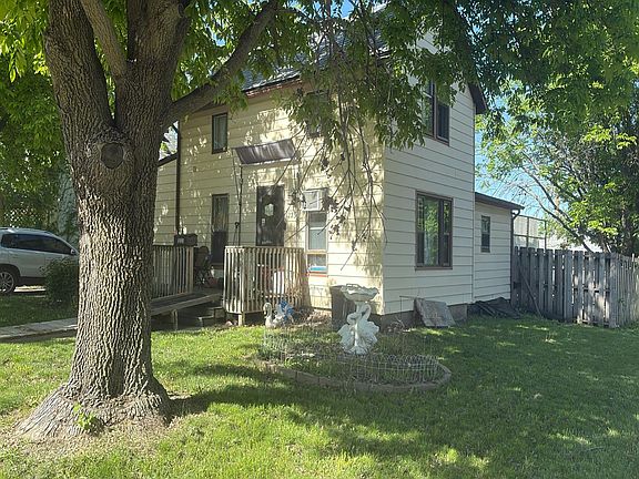 2nd image of 1223 N 8th St