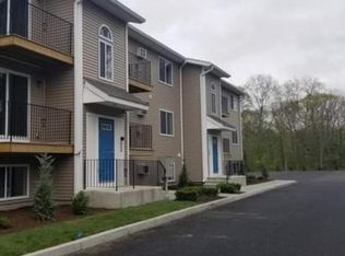 34 Old River Rd, Lincoln, RI 02865