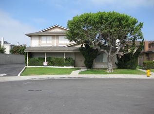 16611 Regina Cir APT 1, Huntington Beach, CA 92649