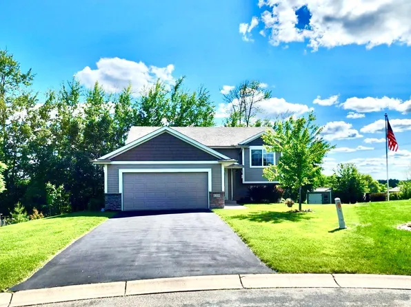 6339 205th Ct N, Forest Lake, MN 55025