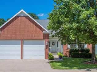 4 Eagle Ridge Dr, Waverly, IA 50677