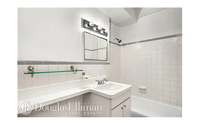 Rented by Douglas Elliman | media 4